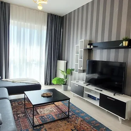 View Apart- Panoramic Views Of The Apartment *
